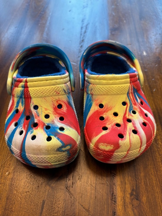 CROCS Other - Size 5 lined crocs